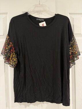 Kim & Cami Black Tee with Floral Mesh Ruffle Sleeves